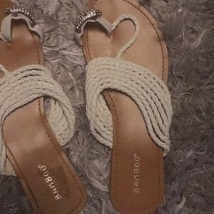 Sandals sz 7 bamboo